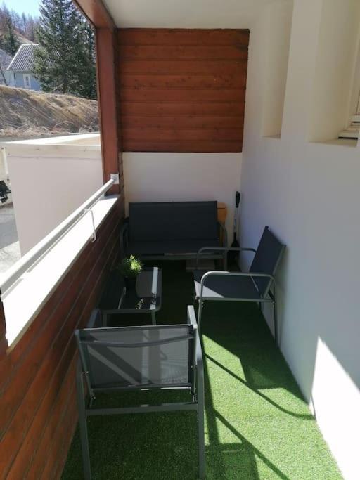 Appartement Avec Grande Terrasse Allos Bagian luar foto